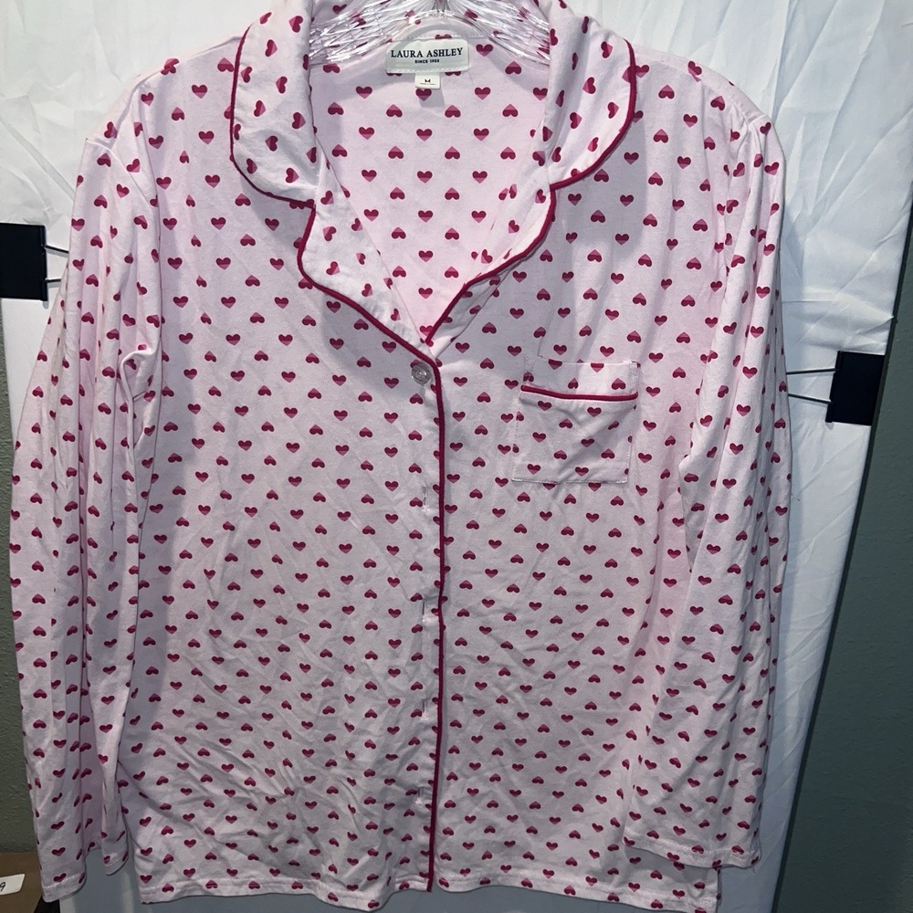 Laura Ashley Women's Pajama PJ Set Pink Red Hearts Long Sleeve Button Up Size M